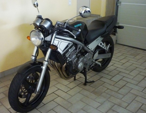 Zweitmotorrad.jpg